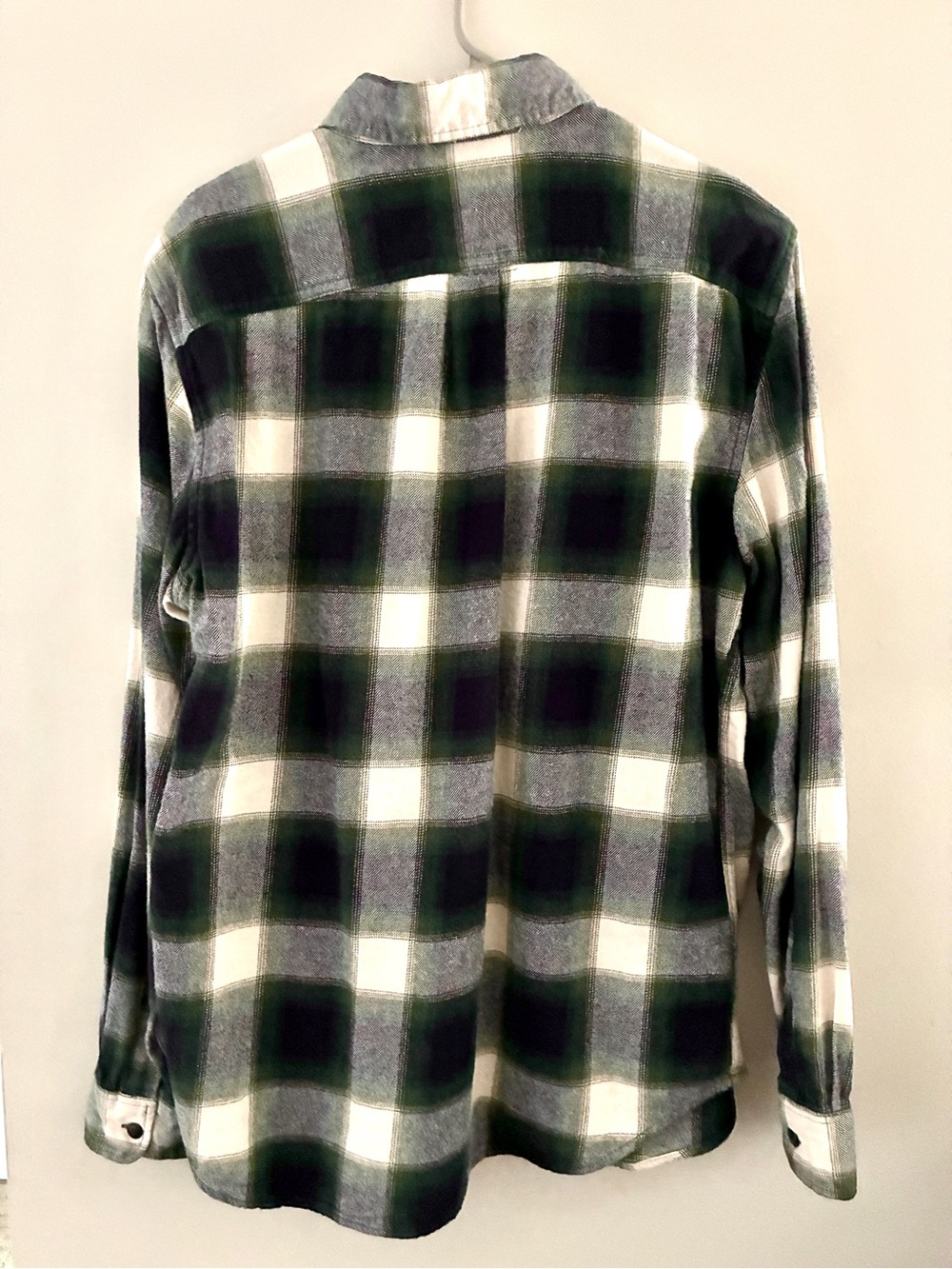 GAP Men's Green, Navy and White Plaid Flannel Shirt, Large - Picture 2 of 7